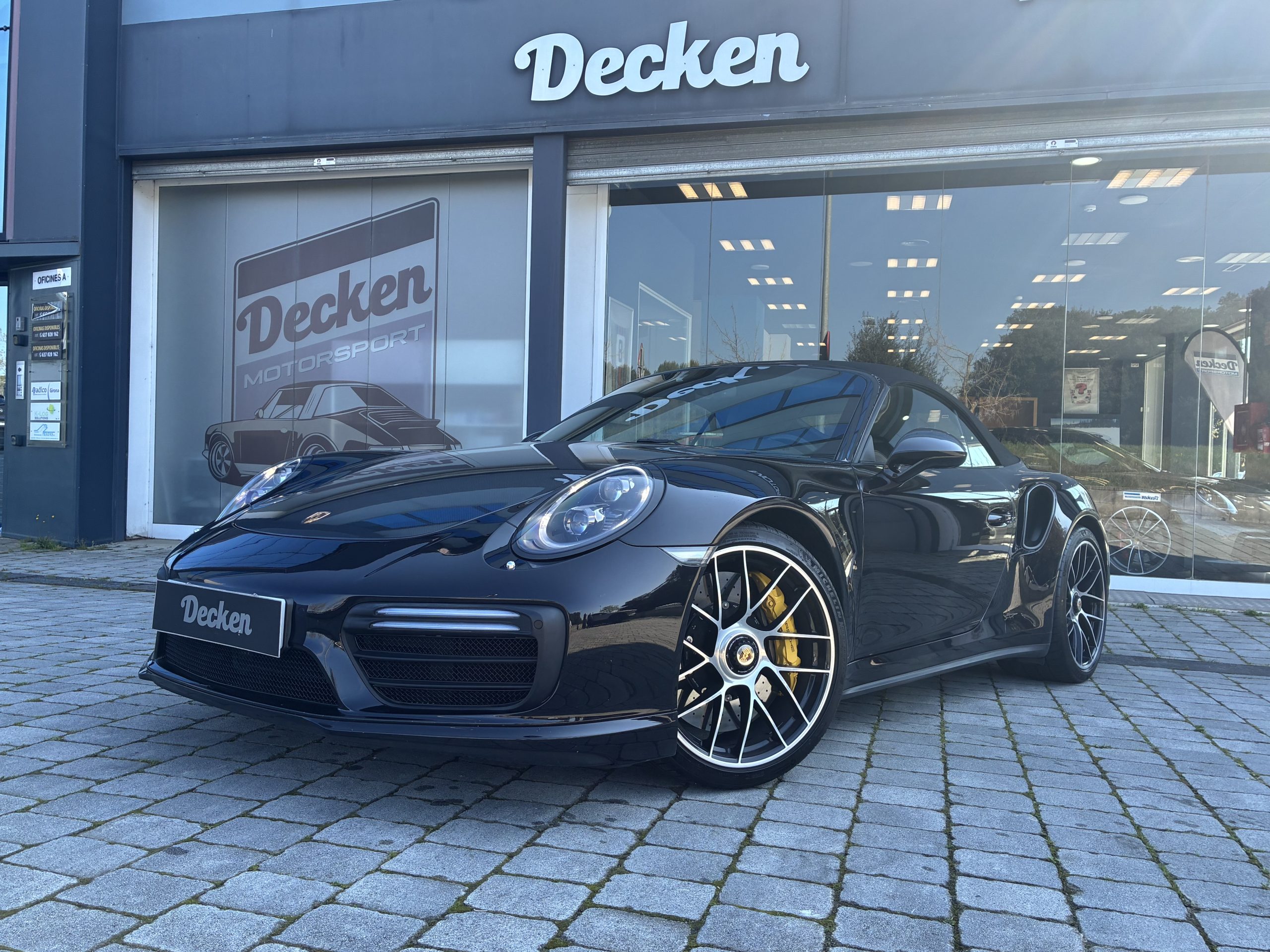 Porsche 911 Carrera Turbo S Cabriolet PDK | Decken Motorsport